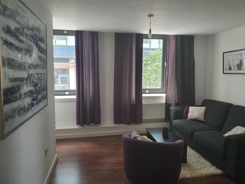 Double Room With Shared Bathroom London Exterior photo